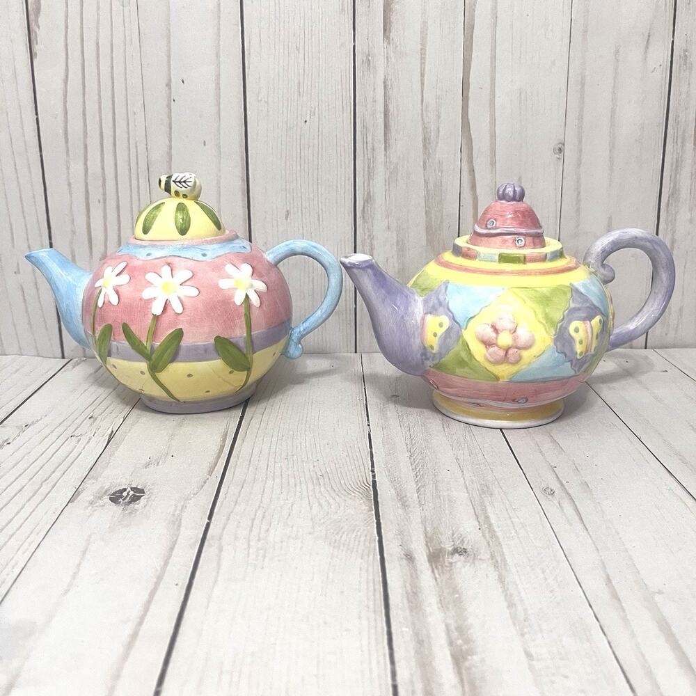Oneida Country Bouquet Bumble Bee Daisy & Flower Butterfly Handpainted Teapot 2